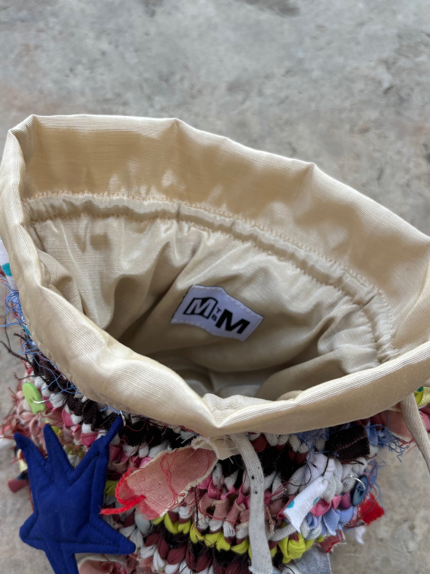 Scrappy handbag 02