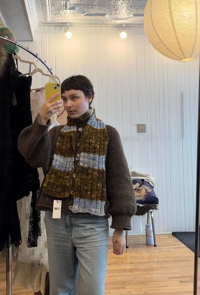 Handspun yarn scarves
