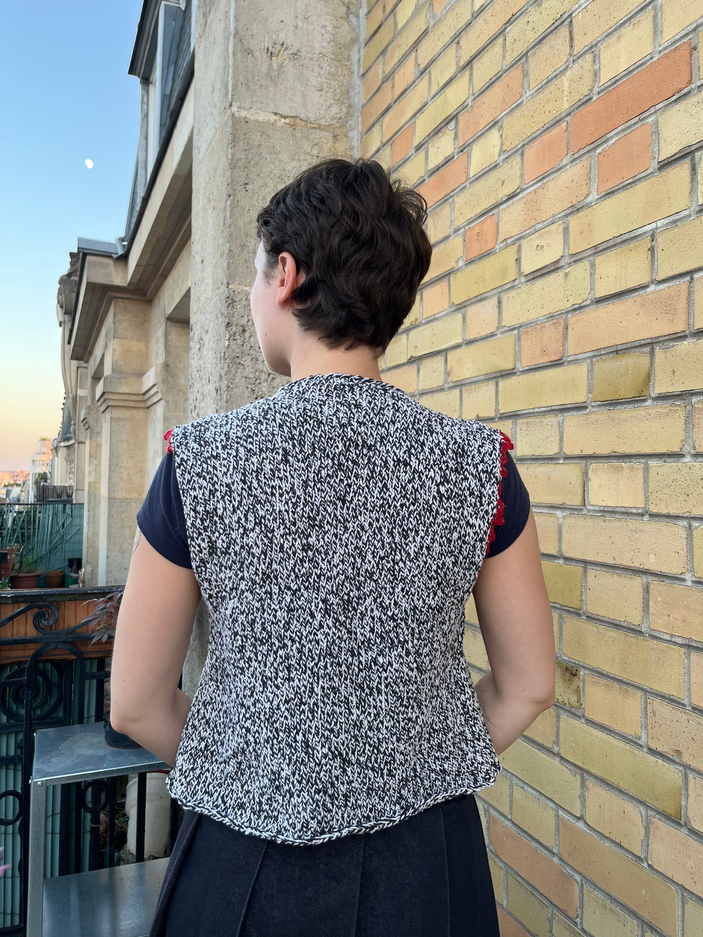 OOAK - Sleeveless vest 02