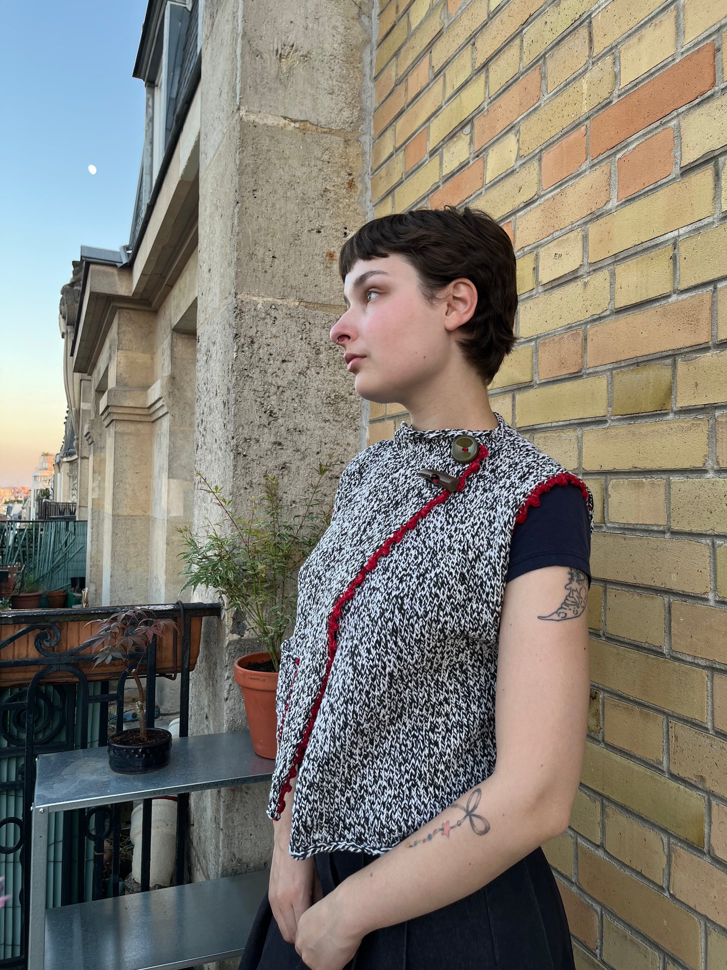 OOAK - Sleeveless vest 02