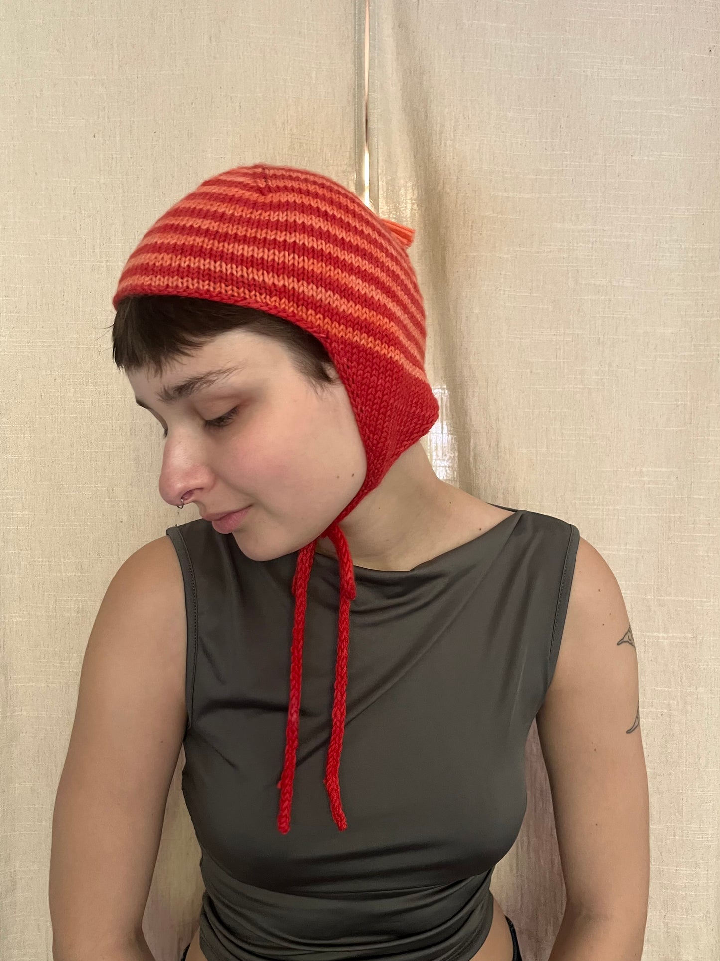 Stripped pixie bonnet 02