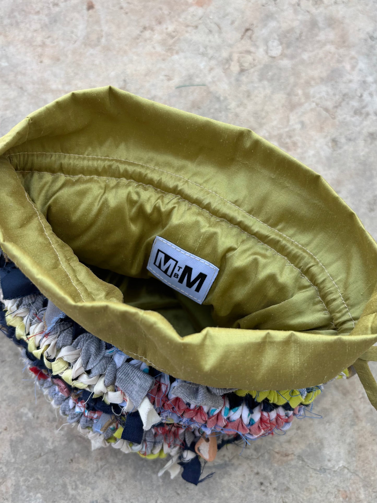 Scrappy handbag 03